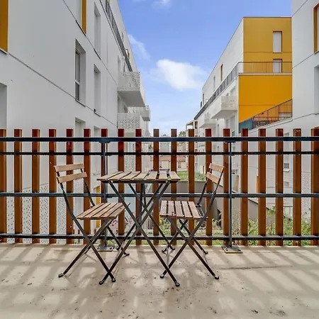 Elegance En Banlieue Parisienne Apartment Noisy-le-Sec Exterior photo